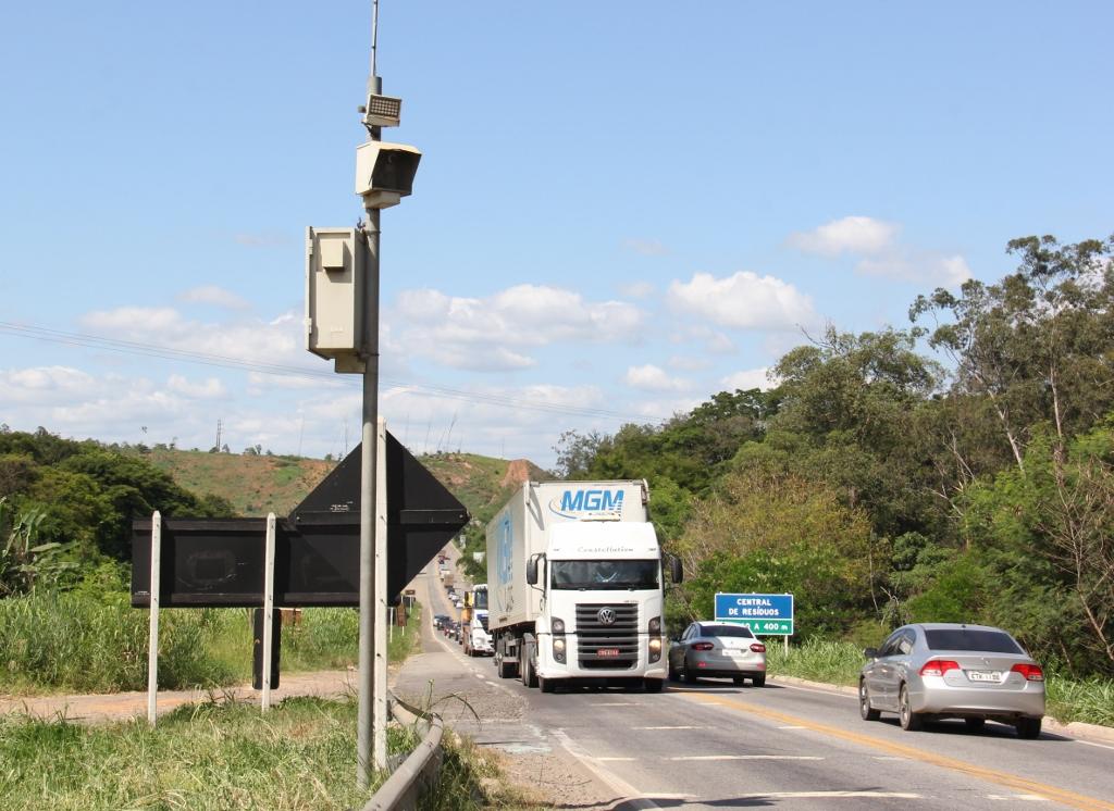 Projeto determina que Estado divulgue locais de radares