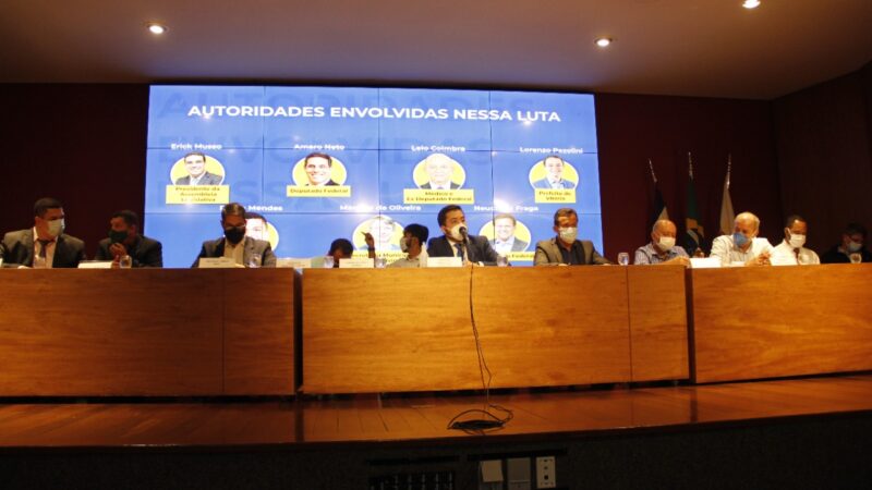 Frente Parlamentar do Terreno de Marinha é lançada com coalizão de autoridades contra irregularidades