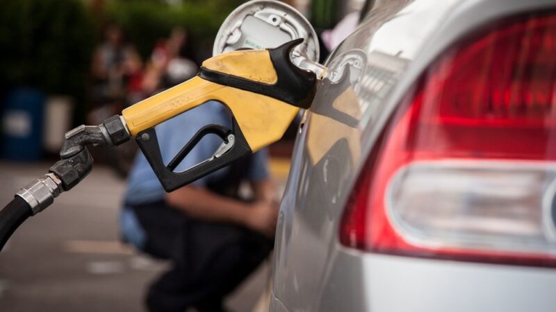 Petrobras alerta para possível falta de combustíveis em novembro