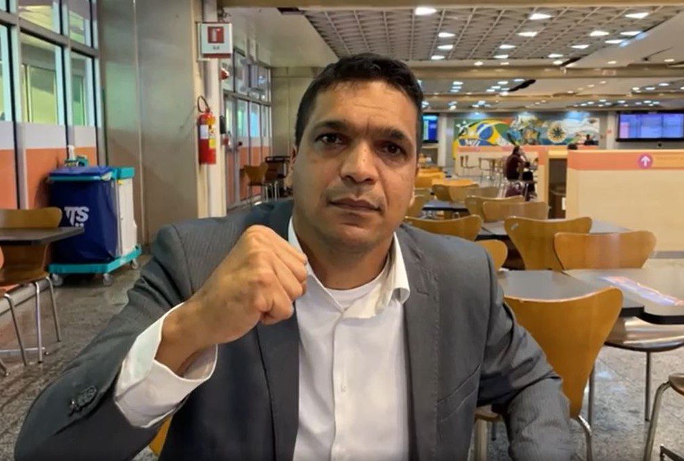 Cabo Daciolo anuncia que não será candidato à presidência em 2022 e declara voto em Ciro Gomes