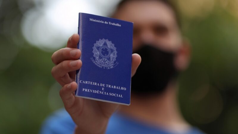 Mais de 1,6 mil vagas de emprego estão abertas no Espírito Santo