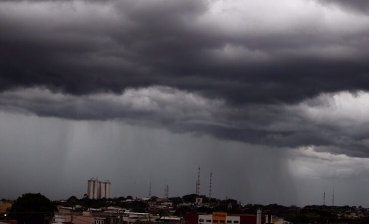 Climatempo: previsão de temporal no ES e chuva até o Natal