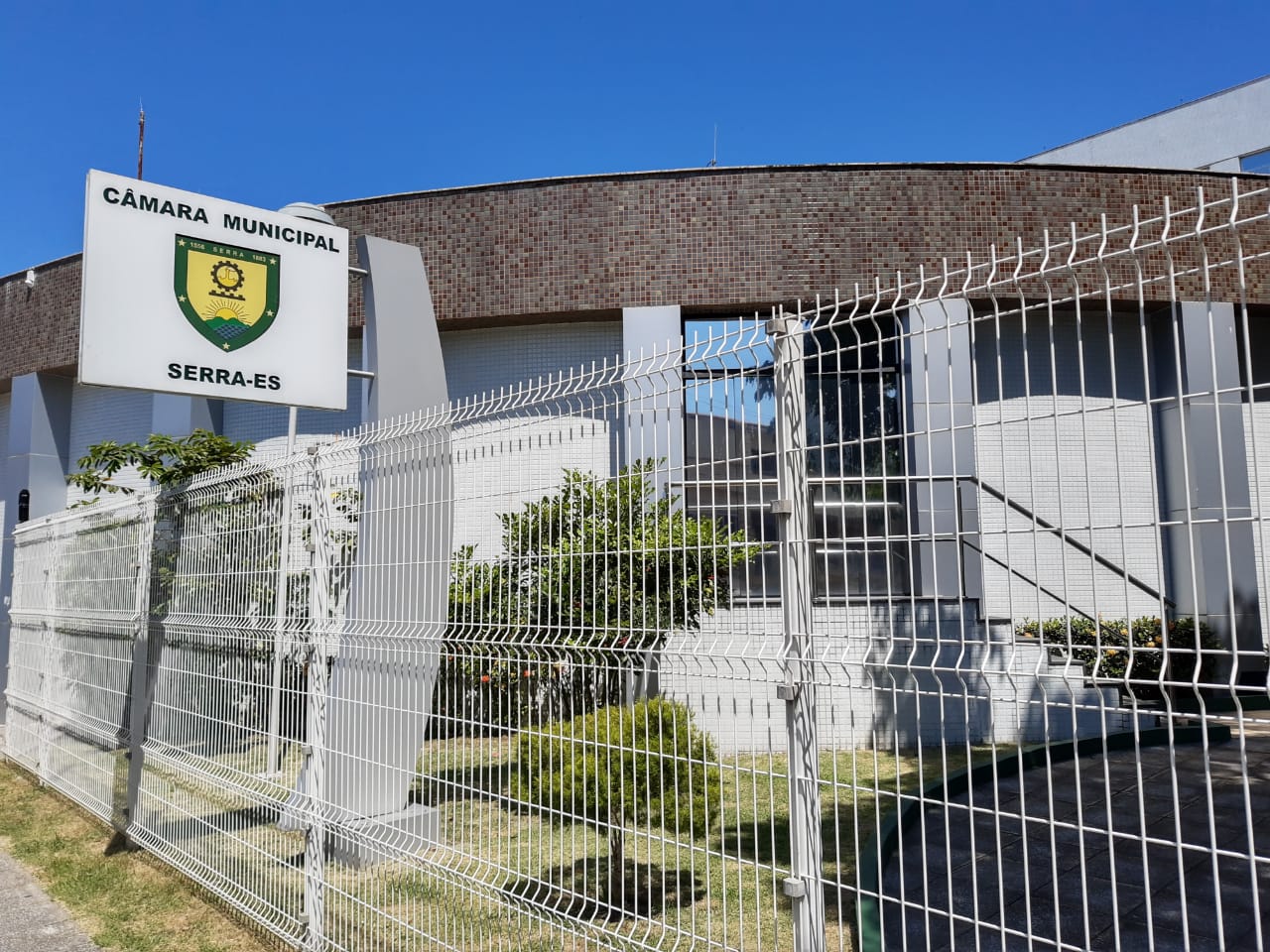 CMS publica nota de pesar sobre assessor que morreu após passar mal nas dependências da Câmara