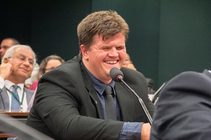 Deputado anuncia para fevereiro lançamento de candidatura ao governo