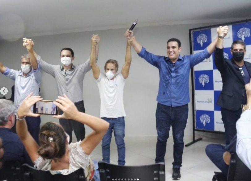 Centenas de pessoas participam de encontro do Republicanos ES no Centro-oeste