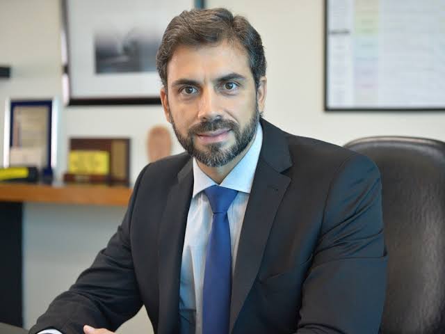 Eugênio Ricas seguirá na polícia federal