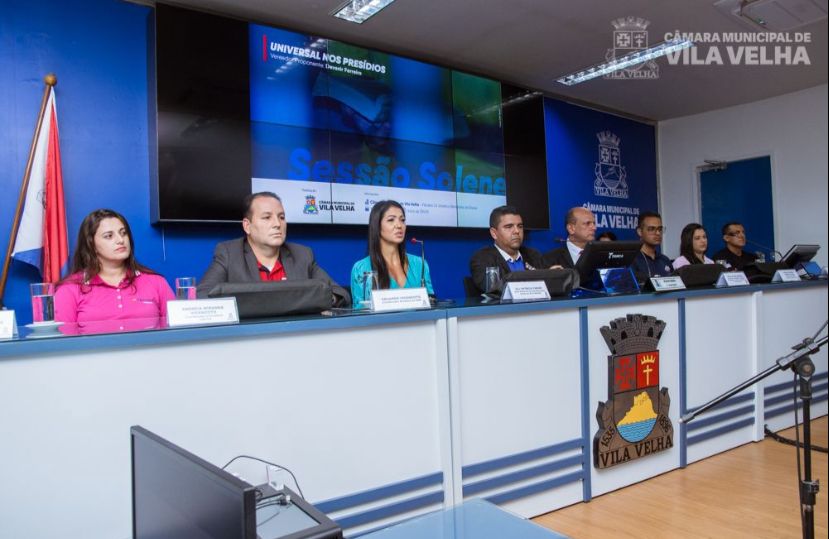 Devanir Ferreira é proponente de sessão solene marcada por fé e esperança na CMVV
