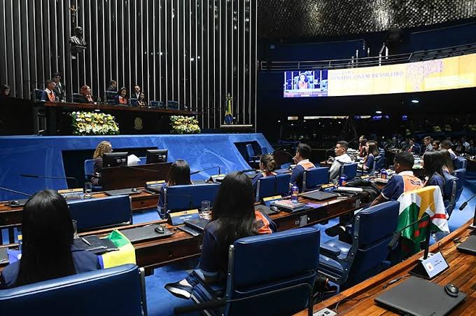 Senado vota 4 MPs nesta terça-feira (24)