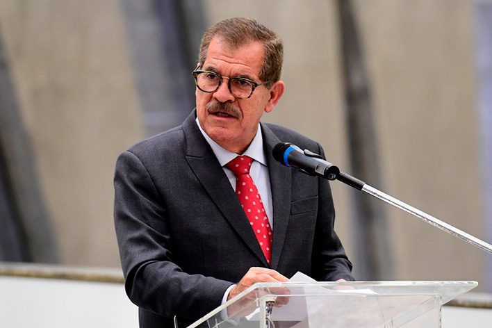 Direitos políticos de Garotinho são restabelecidos por presidente do STJ