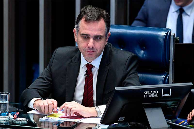 Lula e Bolsonaro devem evitar violência política, diz Pacheco