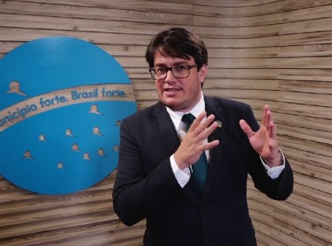 Em nova decisão judicial, Pros volta para Pingo e para a coligação de Casagrande