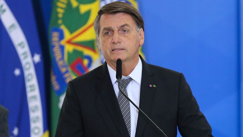 Bolsonaro deve deixar o Brasil nesta quinta (29)