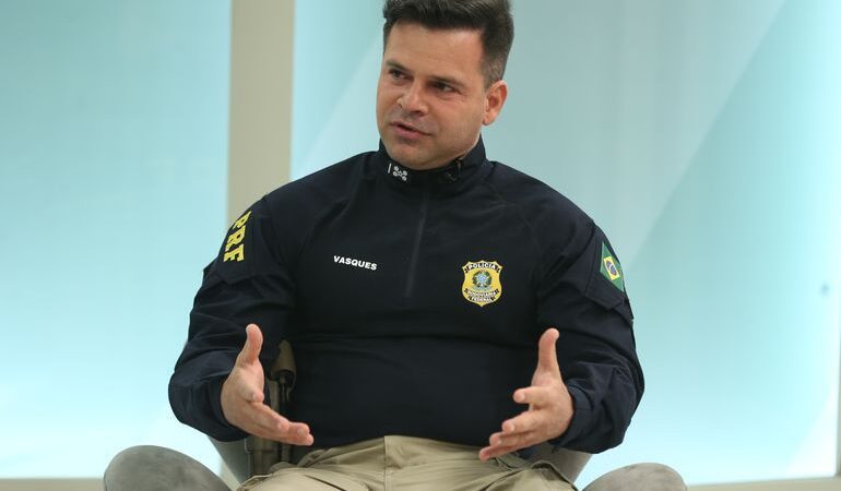 Silvinei Vasques é exonerado por Bolsonaro da diretoria da PRF