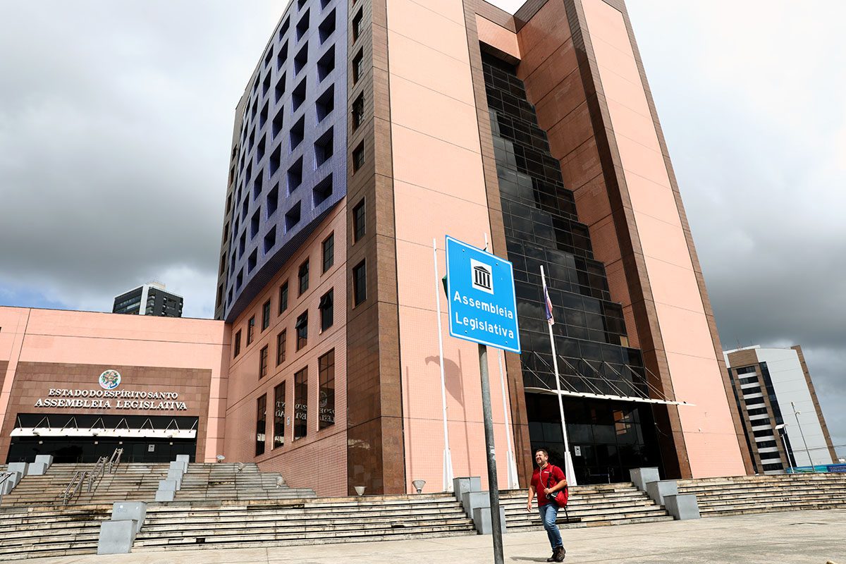 Ales fixa feriados e pontos facultativos de 2023