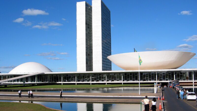 Comissão Mista de Orçamento do Congresso ‘perdoa’ contas de Dilma e blinda Bolsonaro de ficar inelegível  Estadão Conteudo