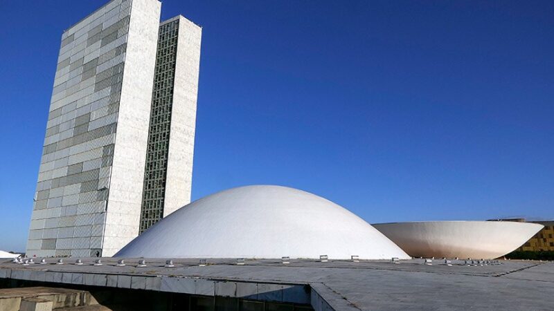 Senado: CCJ aprova PEC da Transição