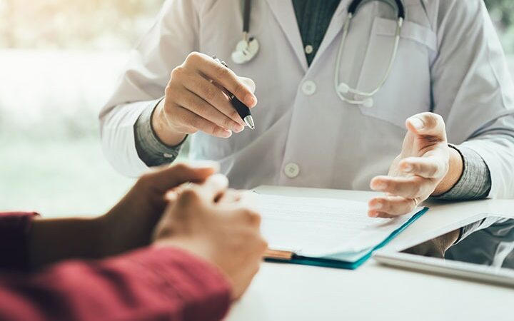 Ales vai emitir parecer sobre PL que assegura que mulheres possam ter companhia durante consultas e exames