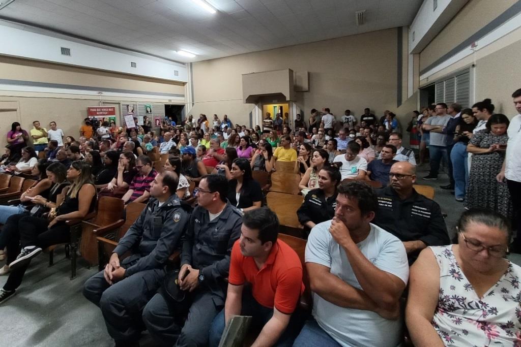 Audiência pública discute segurança nas escolas do Estado