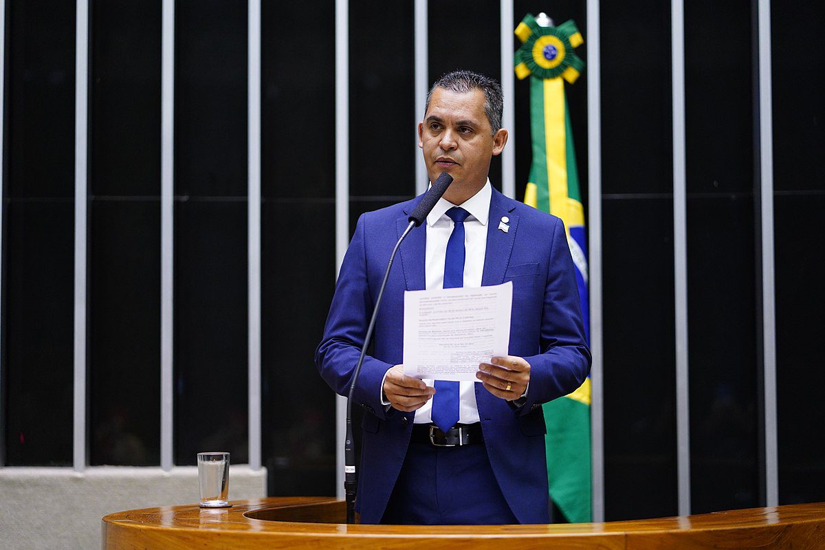 Projeto que aumenta recursos para combate a desastres é aprovado com urgência pelo Plenário