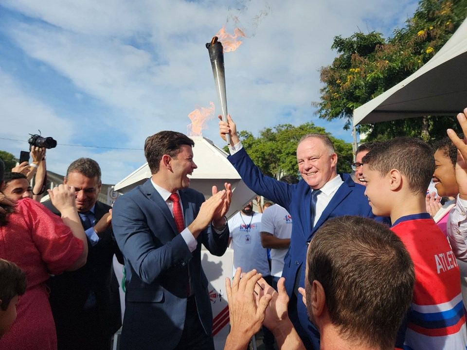 Casagrande participa das comemorações do aniversário de 488 anos de Vila Velha