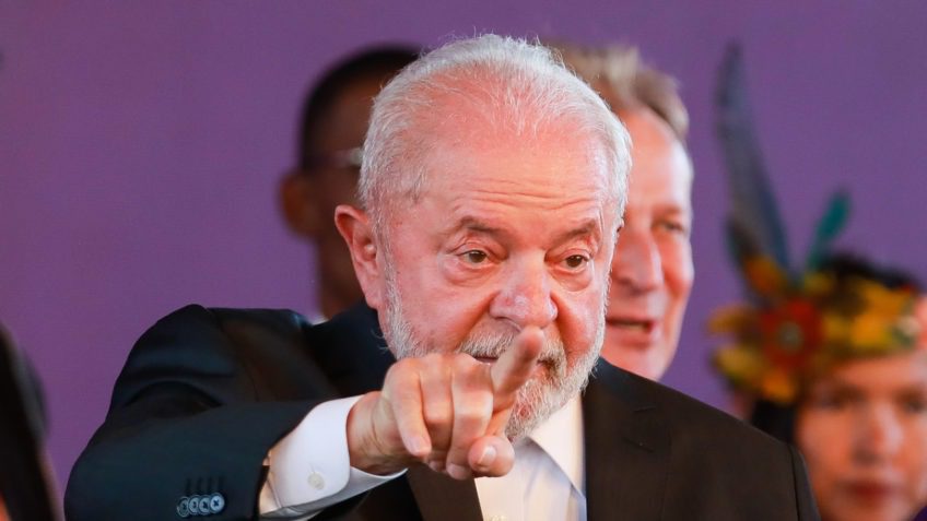 Saúde será beneficiada pela nova política industrial, diz presidente