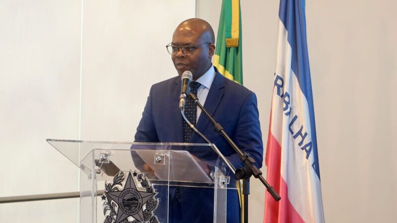 Nesta segunda-feira (21) Ministro Silvio Almeida assina convênio cm o Governo do Estado