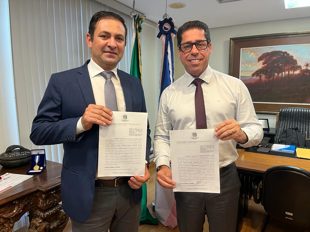 Câmara de Linhares adere ao Colégio Permanente dos Legislativos do Estado do Espírito Santo