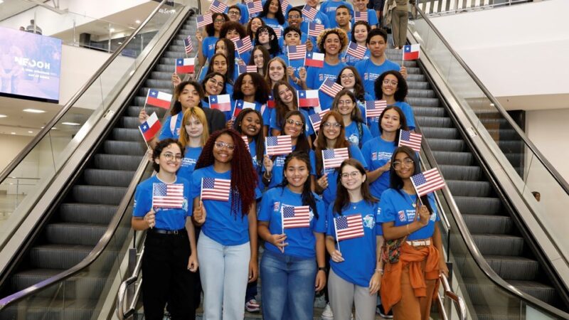 Programa de Intercâmbio Estudantil Realiza Sonho de Estudantes no Exterior