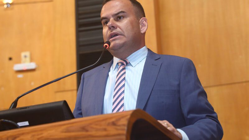 Deputado quer acesso à documentação de postos