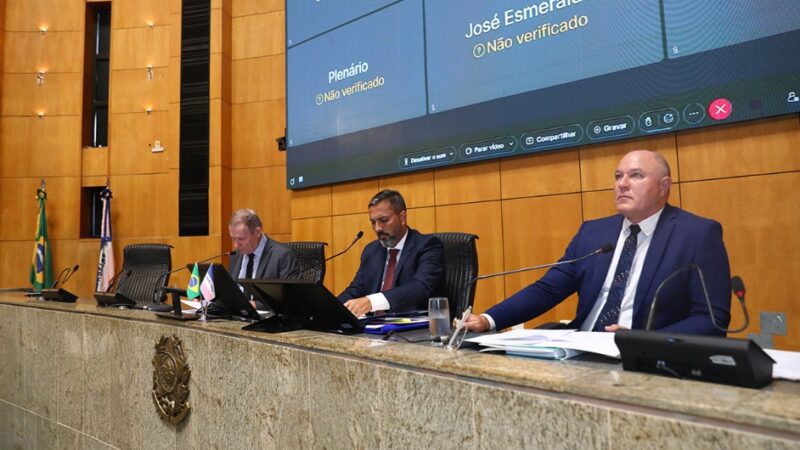 Finanças debate projeto para desafogar SUS