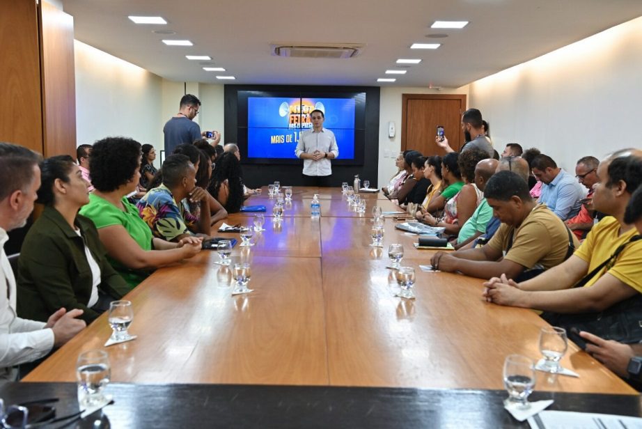 Pazolini promove dignidade e mil oportunidades em feirão de empregos na capital