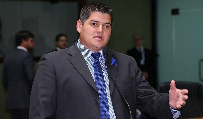 Deputado Xambinho e Autoridades Avaliam Estragos no Terminal de Itaparica