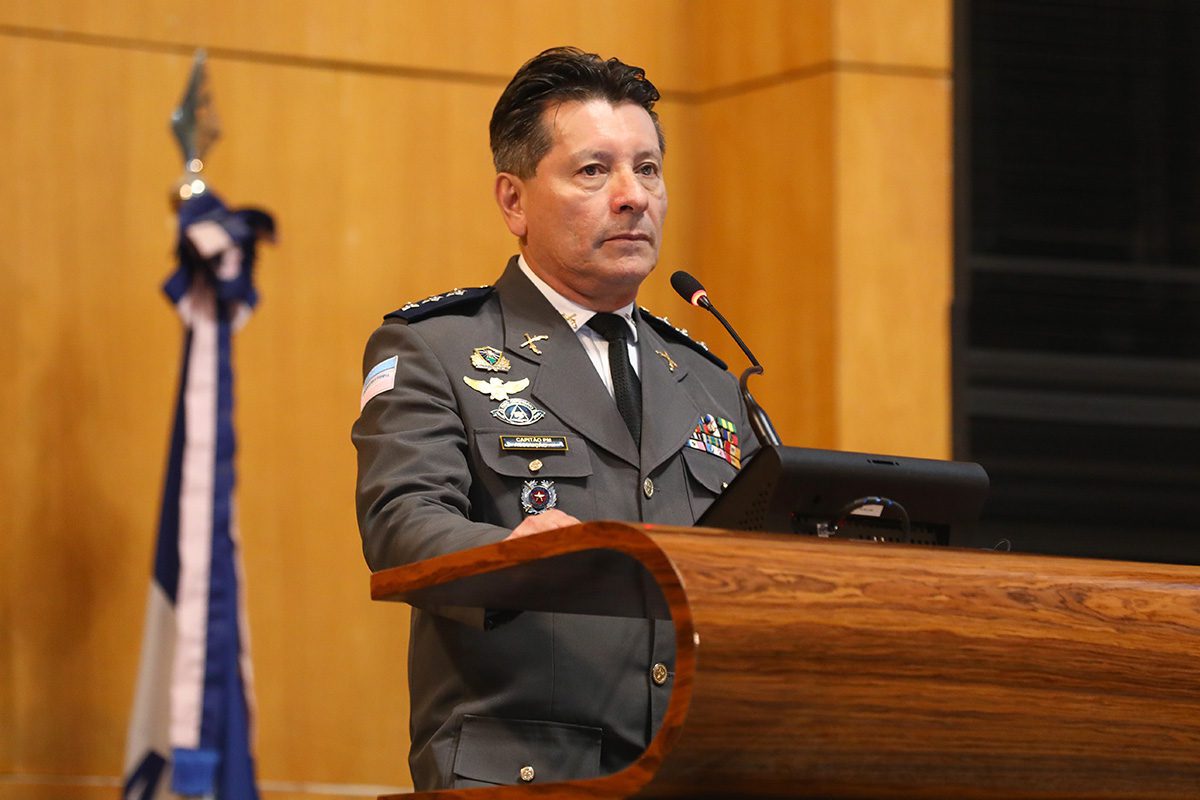 Alzheimer: deputado quer exame disponível no SUS