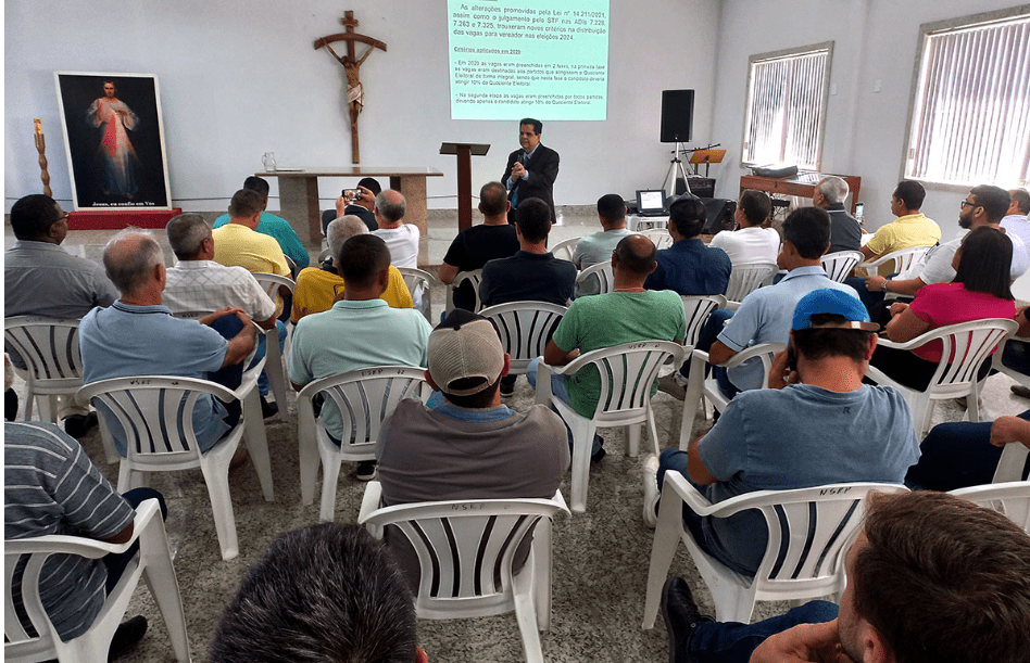 Palestra orienta sobre cálculos eleitorais