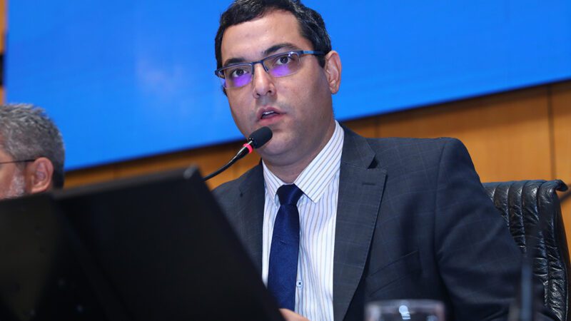 Deputado propõe política para crianças com câncer