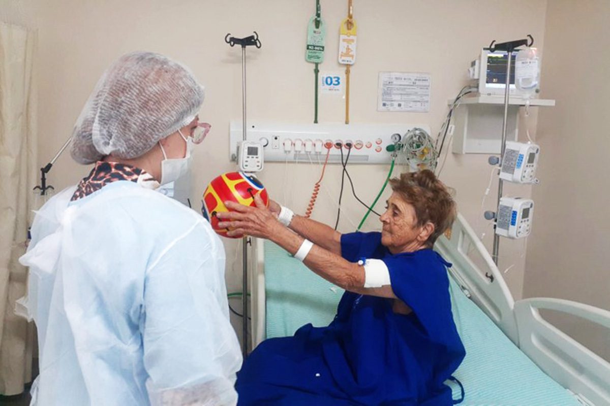 Projeto busca assegurar a presença de fisioterapeuta 24 horas em UTI