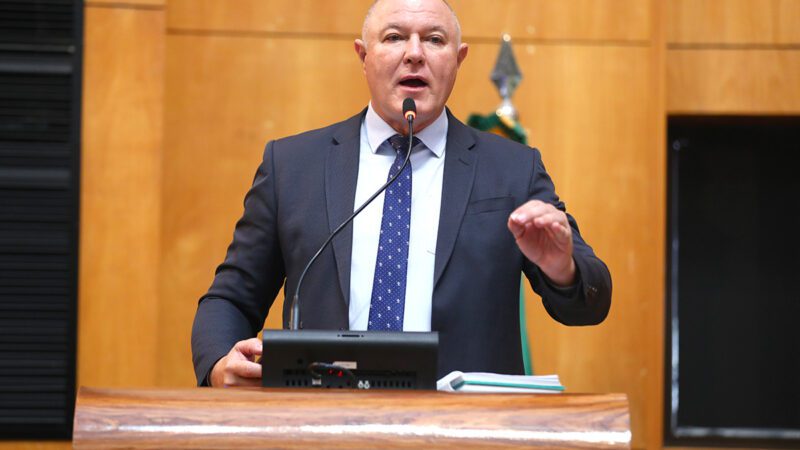 Propostas reconhecem emancipação municipal