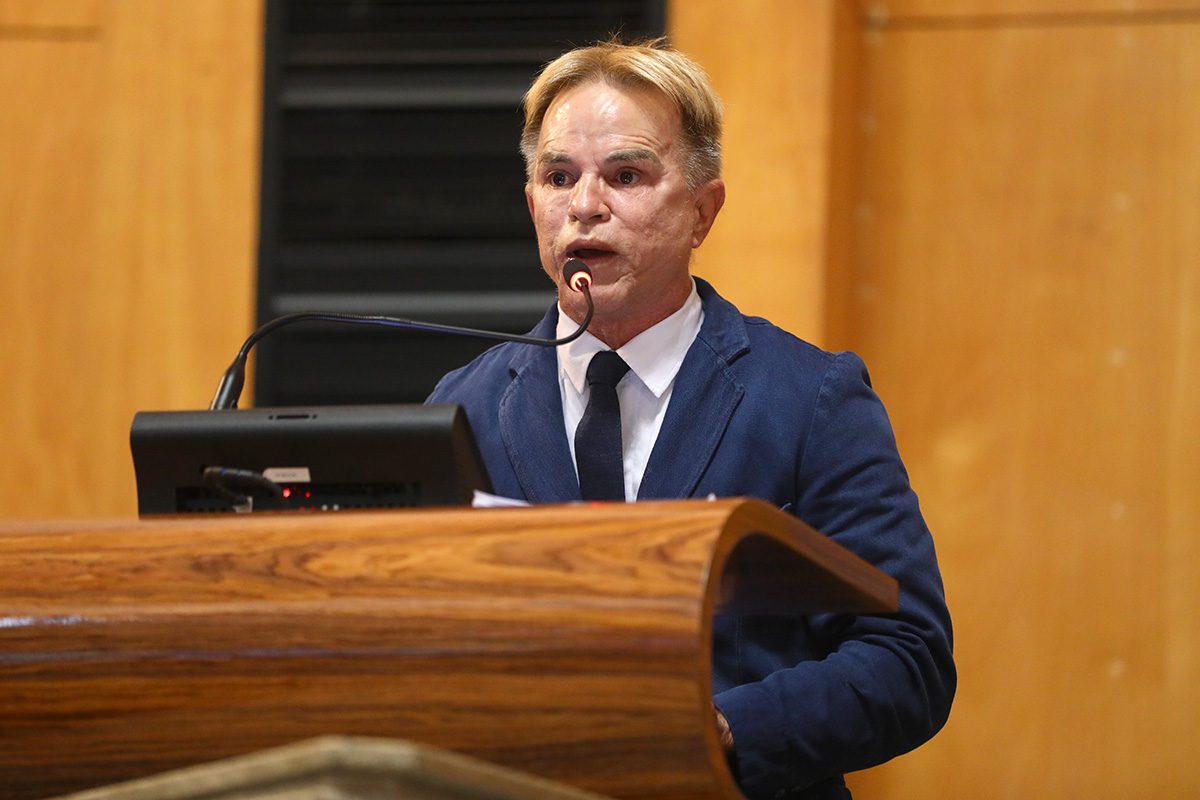Deputado apoia uso público das praias