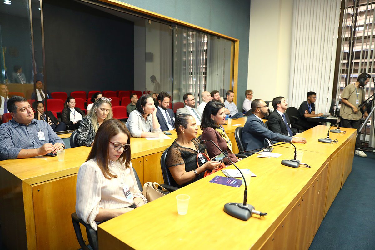 Advogados Formam Grupo para Debater Acesso Digital a Processos no ES