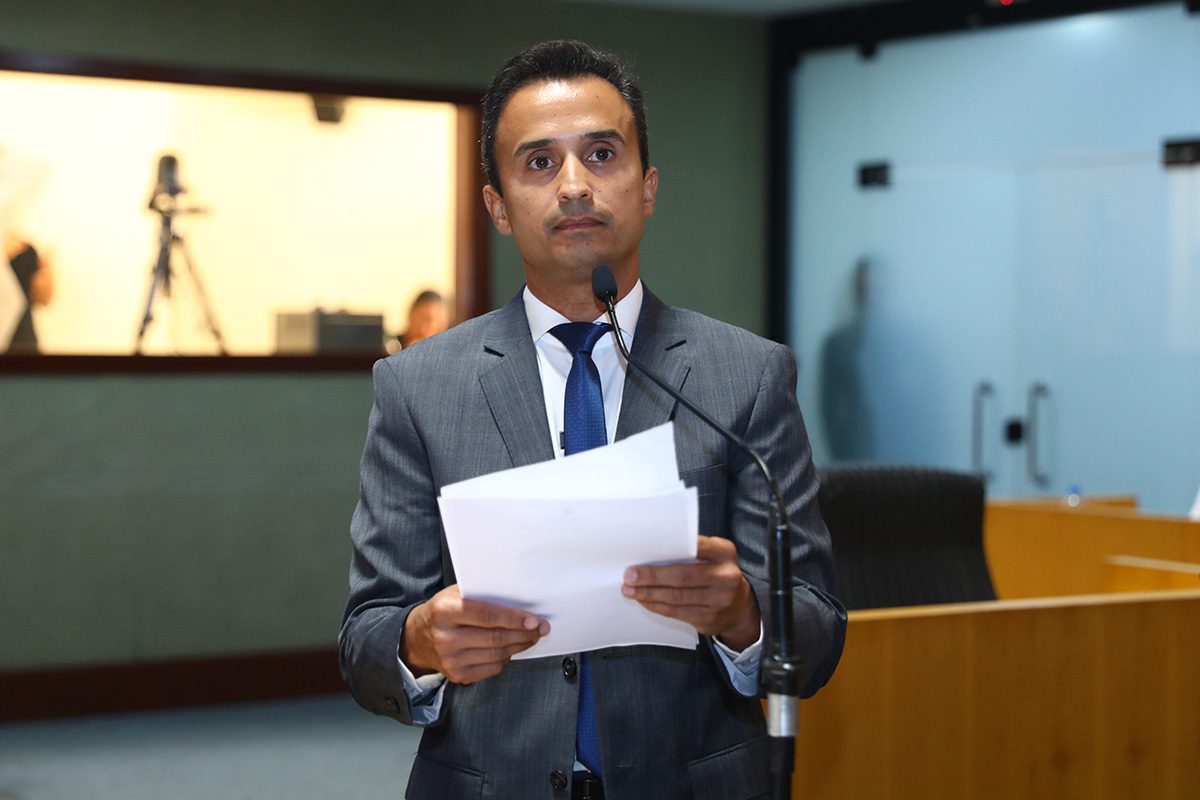 PEC regulamenta guardas municipais no estado