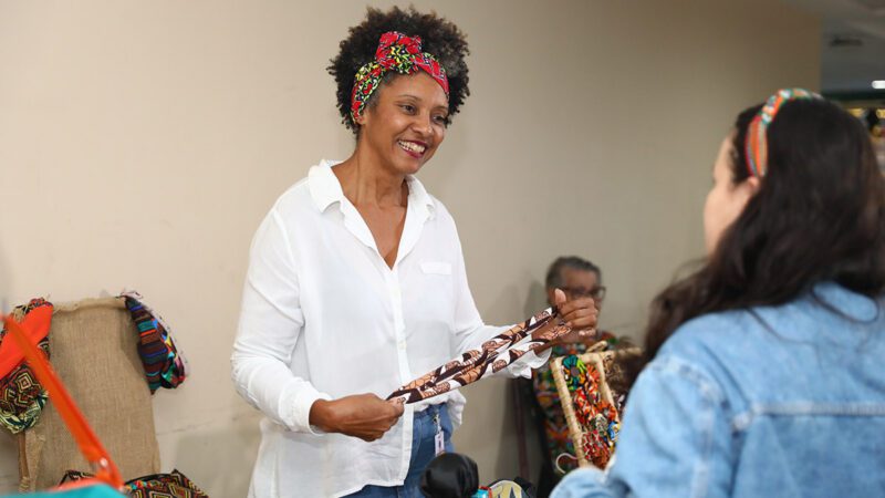 Feira Dandaras abre ações do Julho das Pretas