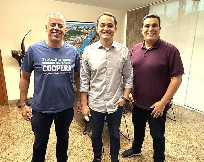Prefeito de Vitória, presidente estadual do Republicanos e deputado federal Evair de Melo cumprem agenda no norte e noroeste do estado