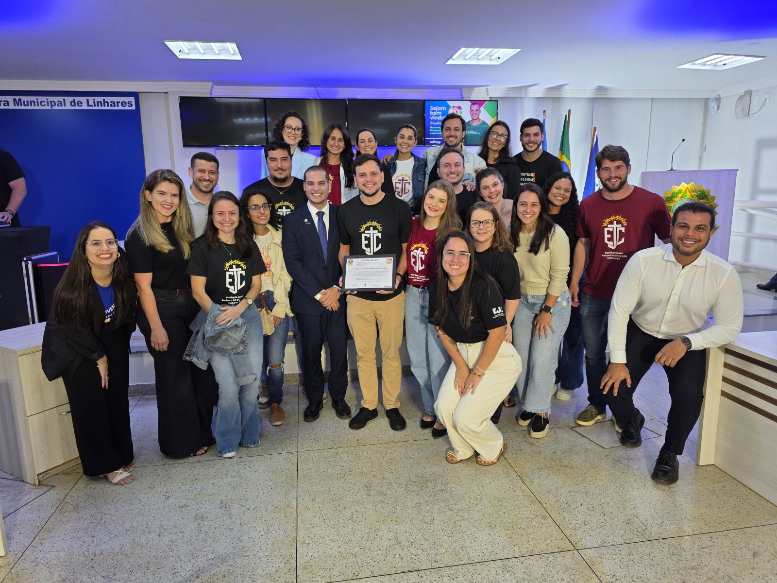 Sessão Solene em Linhares reforça o protagonismo jovem no Dia Nacional da Juventude