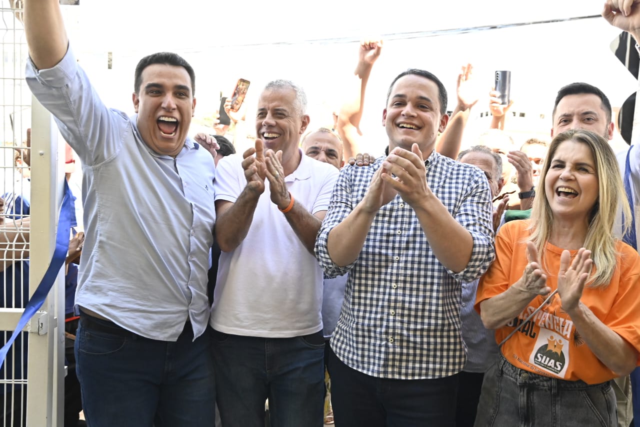 Pazolini inaugura novo Restaurante Popular de Vitória, atrai multidão e emociona famílias