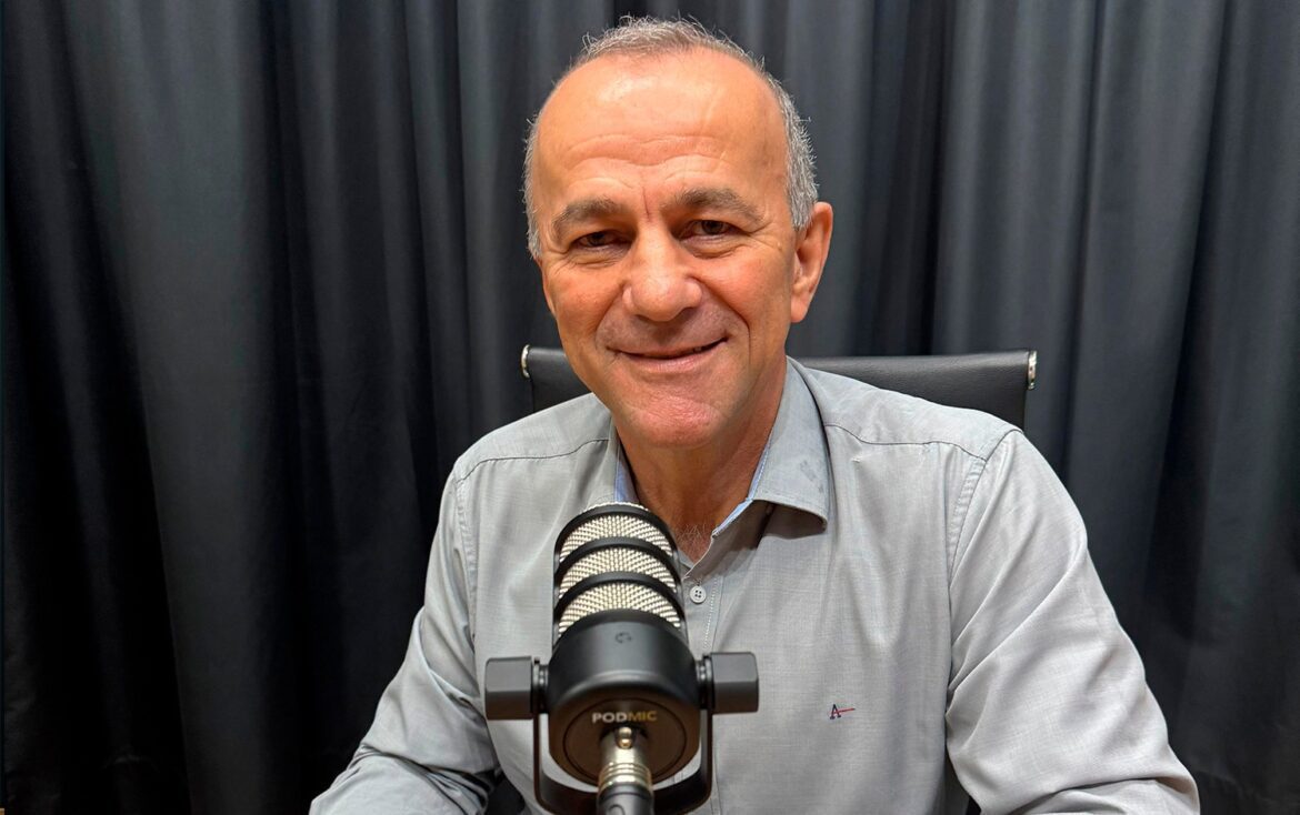 Deputado mais votado do ES, Helder Salomão DETONA polarização em entrevista exclusiva!