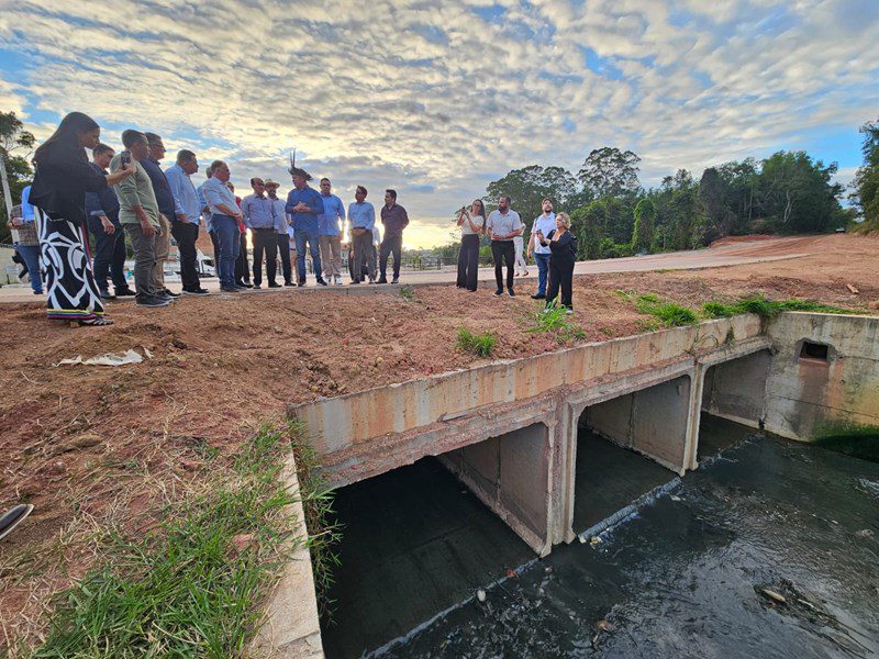 Governo do Estado entrega obras estruturantes em Aracruz e anuncia novos investimentos em Educação e Saúde