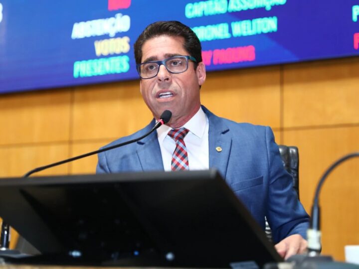 Assembleia pede vistas e empréstimo de 350 milhões para o governo passará por três sessões