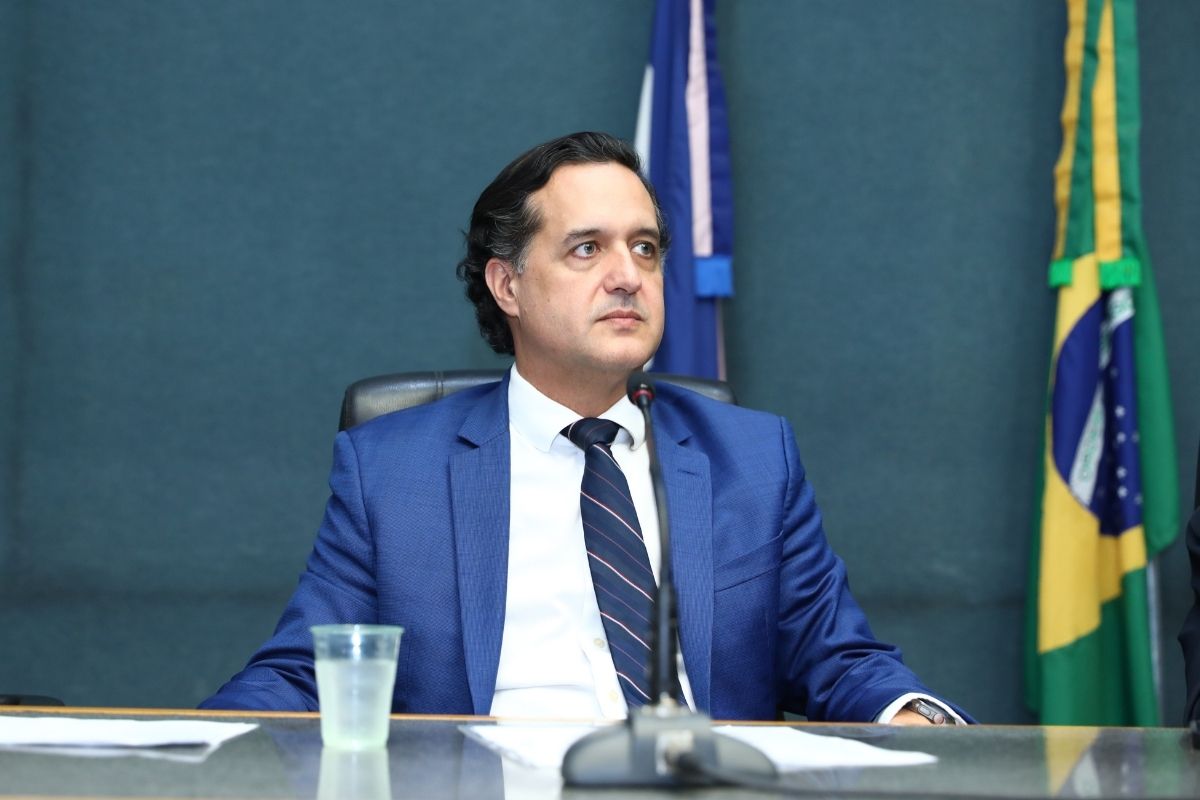 Lei prevê prioridade na segurança no entorno de escolas