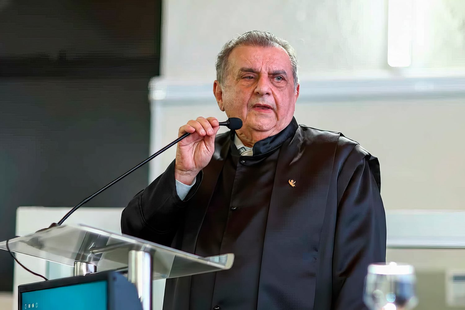 Sérgio Borges volta ao debate político e tem nome novamente citado nos bastidores do Espírito Santo