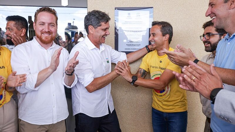 Governo do Estado inaugura Escola Municipal de Ensino Fundamental em Tempo Integral em Linhares